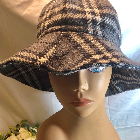 Burberry London Wool Nova Check Bucket Hat - Picture 4 of 6